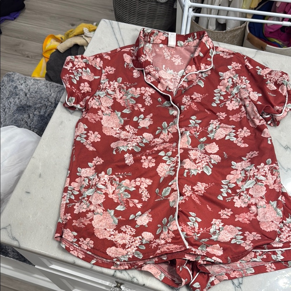 Flora Nikrooz Floral Red Pajama Set - Picture 5 of 5